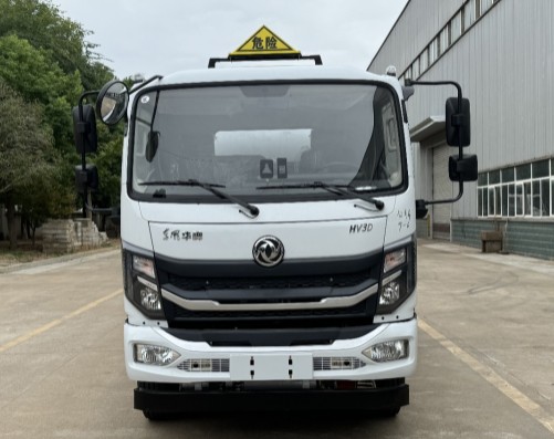 東風(fēng)華神HV3D加油車(chē),專(zhuān)力牌ZLC5116GJYEQ6型加油車(chē) 東風(fēng)華神HV3D加油車(chē),專(zhuān)力牌ZLC5116GJYEQ6型加油車(chē)